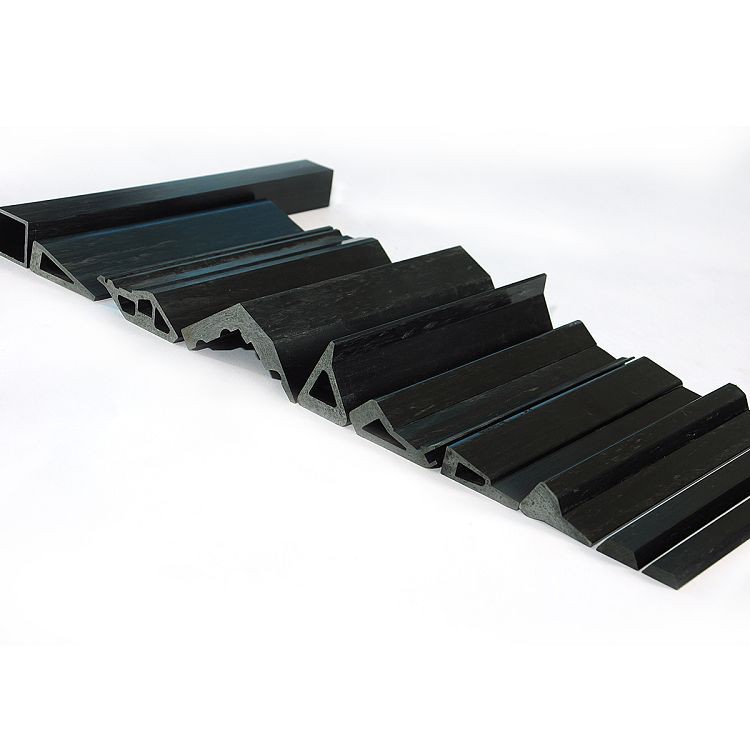 Профили от въглеродни влакна